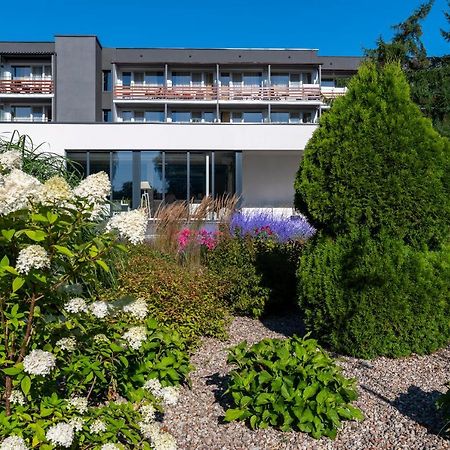 Osrodek Wypoczynkowo-Rehabilitacyjny "Bryza" Hotell Dźwirzyno Exteriör bild